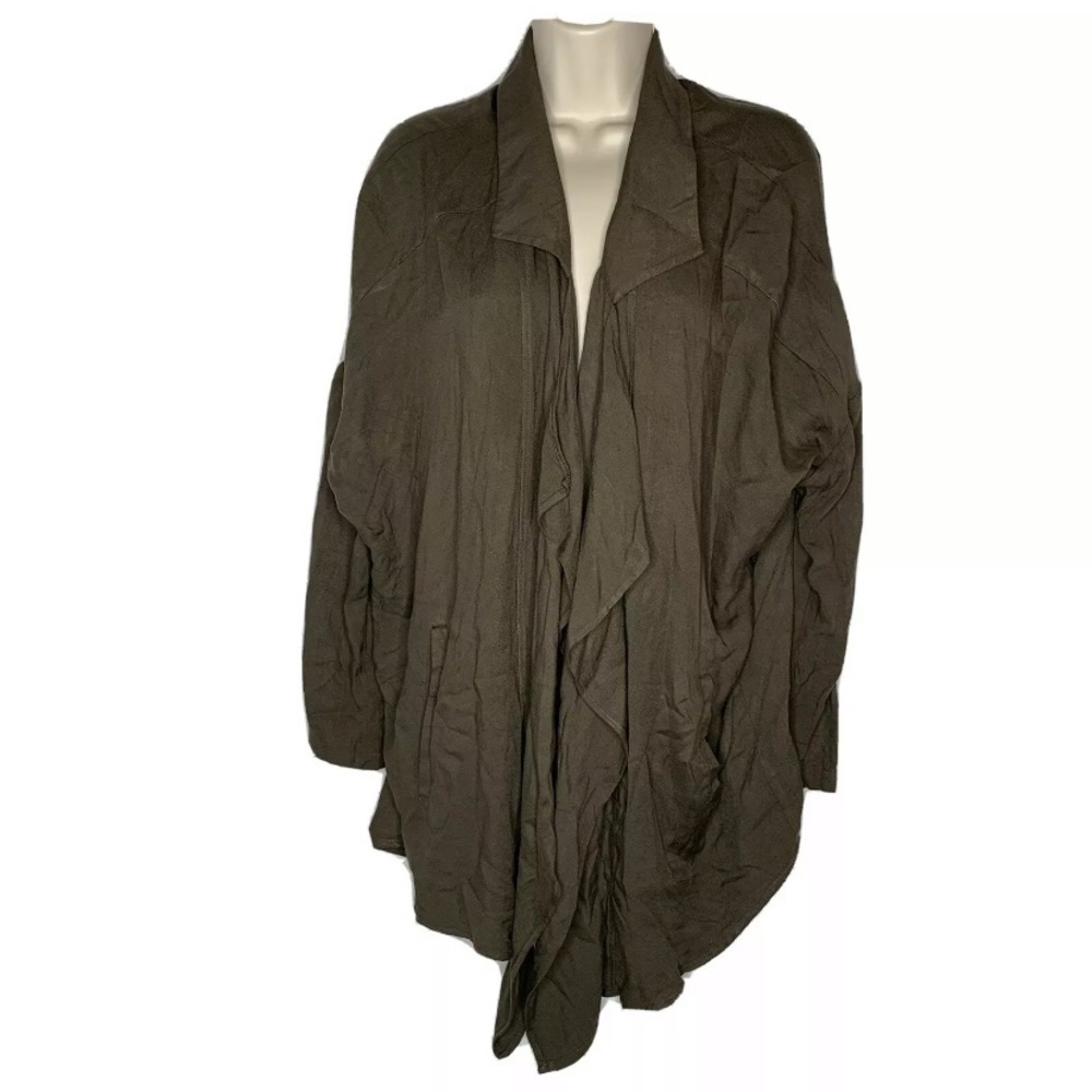 4/$35 Gibson & Latimer Cardigan Collared Flowing